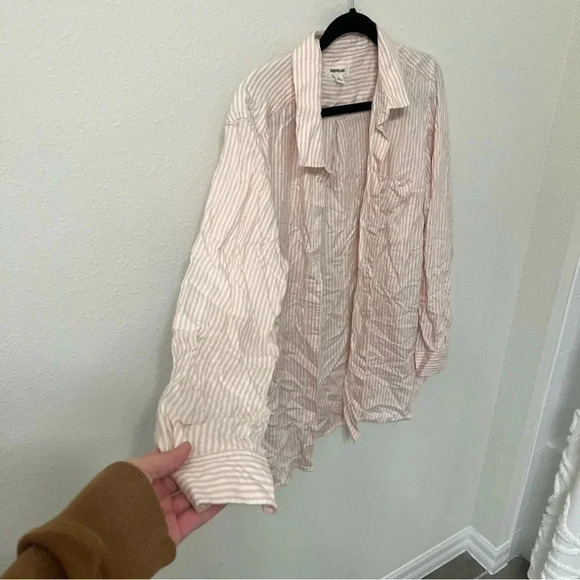 Goodthreads Pink and White Striped Button Down Large - Picture 2 of 3